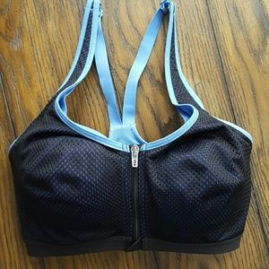 Victorias secret VSX 32DDD sports bra